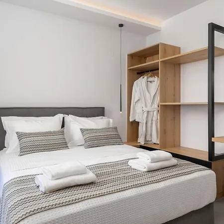 Aelia - With Private Pool & Sauna *